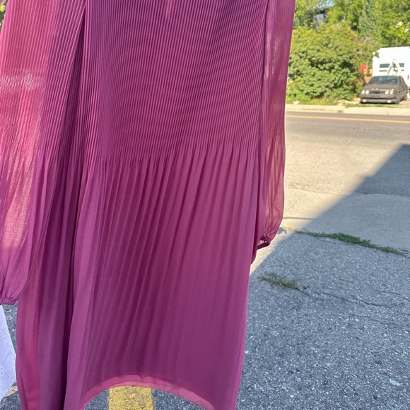 Wilfred flowy long sleeve dress - Picture 2 of 3